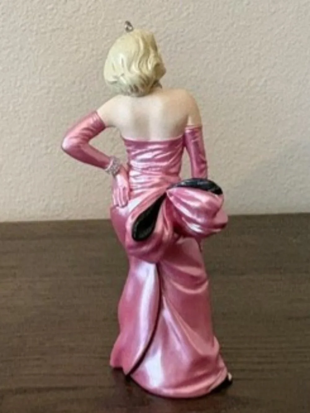 Marilyn Monroe First In Series 1997 Hallmark Keepsake Christmas Ornament NOS NIB